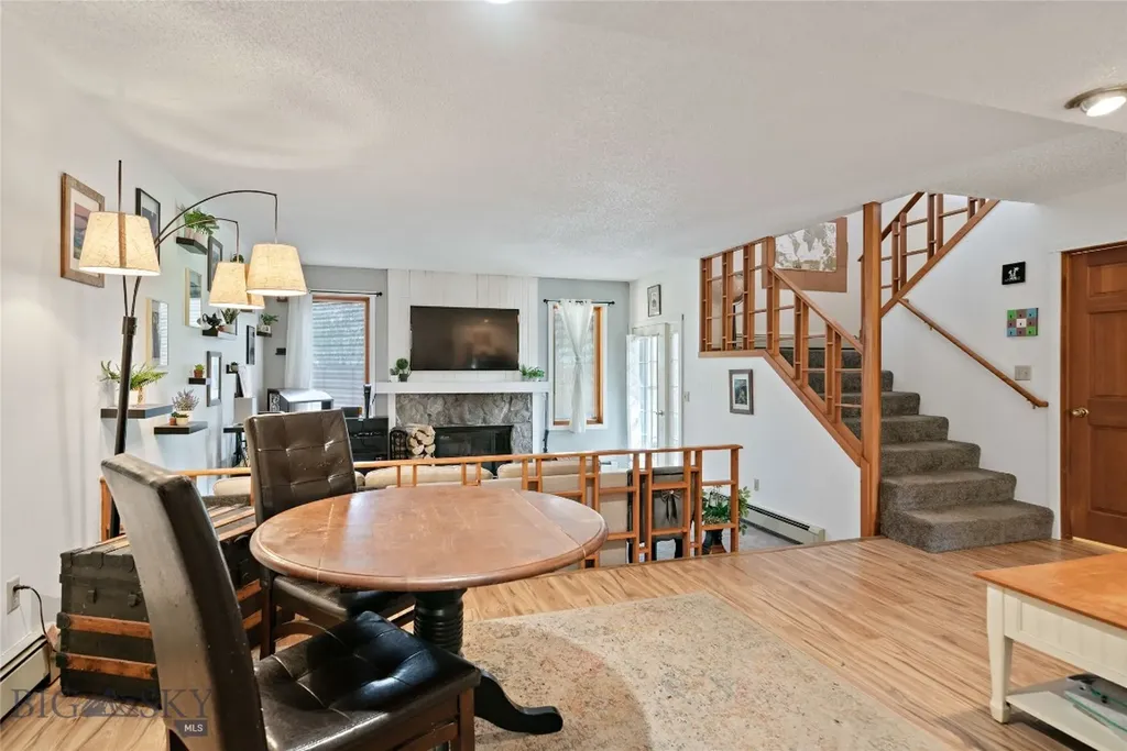 206 Pioneer Way Bozeman MT 59715