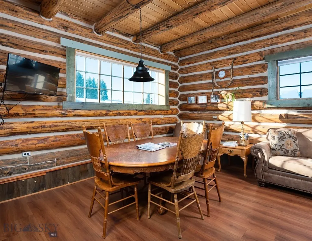 212 Hebgen Lodge Road West Yellowstone MT 59758