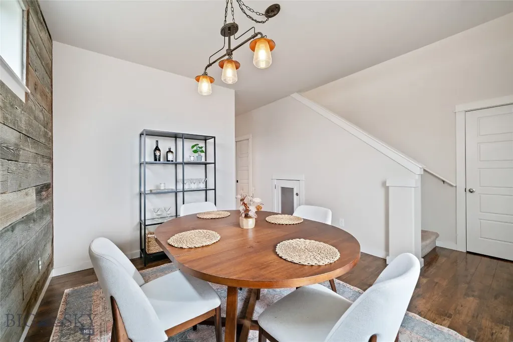 73 Ramshorn Peak Lane Bozeman MT 59718