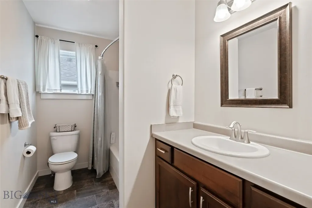 73 Ramshorn Peak Lane Bozeman MT 59718