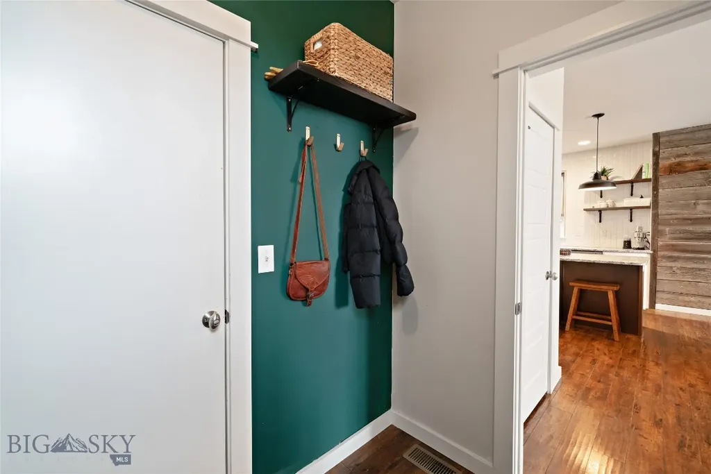 73 Ramshorn Peak Lane Bozeman MT 59718