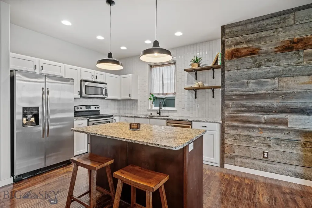 73 Ramshorn Peak Lane Bozeman MT 59718