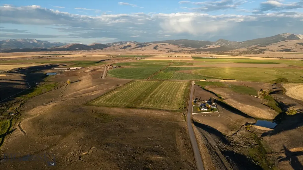 1120 Yellowstone Trail Deer Lodge MT 59722