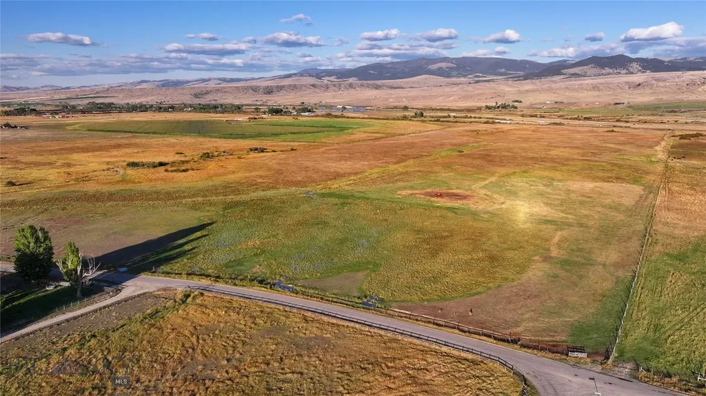 1120 Yellowstone Trail Deer Lodge MT 59722