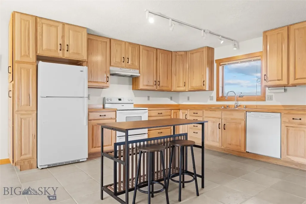 516 Mount Highway 287 W Ennis MT 59729