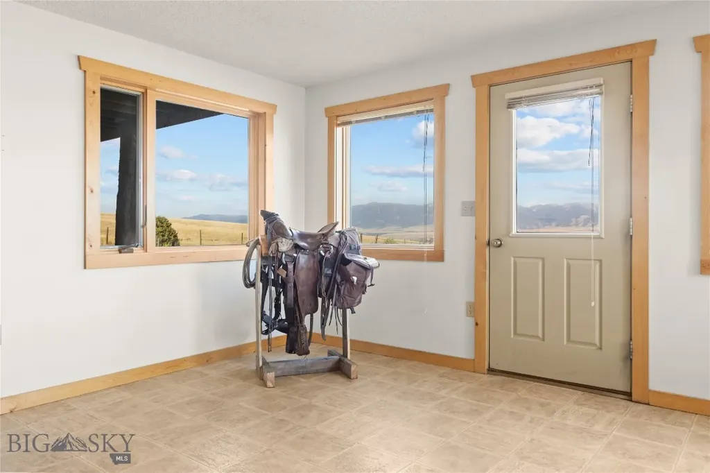 516 Mount Highway 287 W Ennis MT 59729