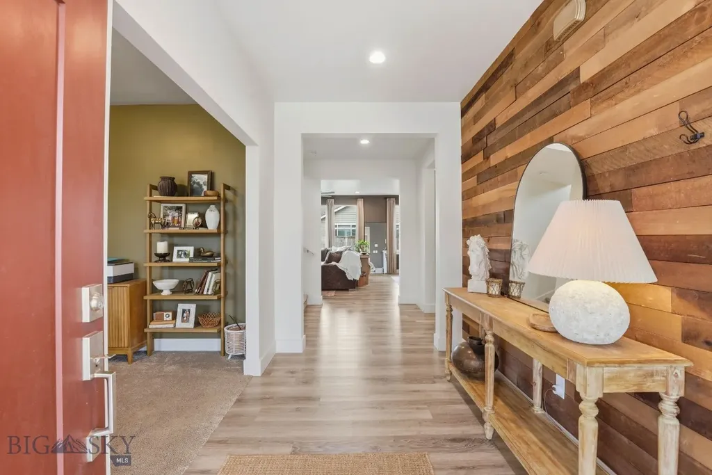 1704 Wyatt Earp Court Belgrade MT 59714