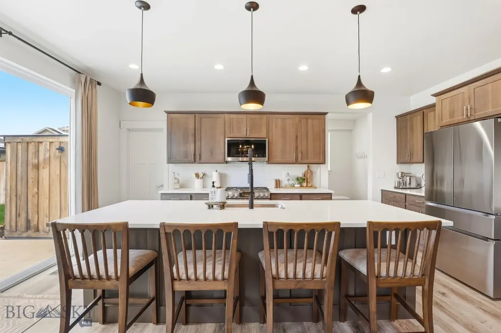 1704 Wyatt Earp Court Belgrade MT 59714