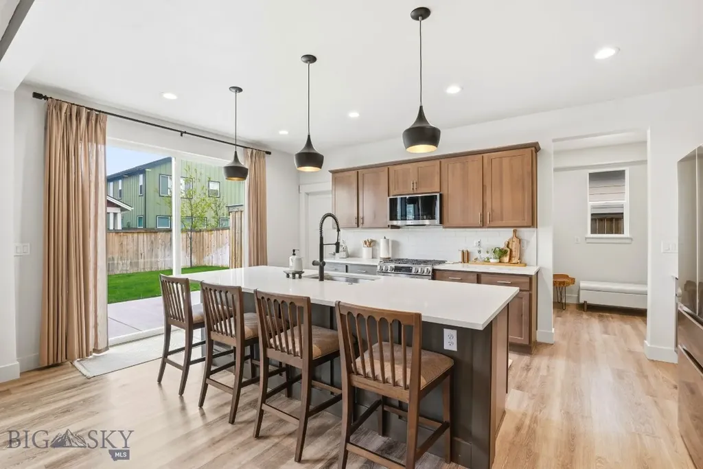 1704 Wyatt Earp Court Belgrade MT 59714