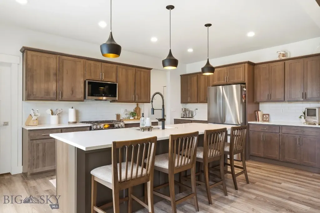 1704 Wyatt Earp Court Belgrade MT 59714