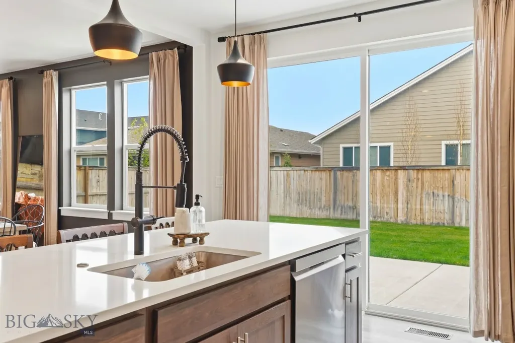 1704 Wyatt Earp Court Belgrade MT 59714