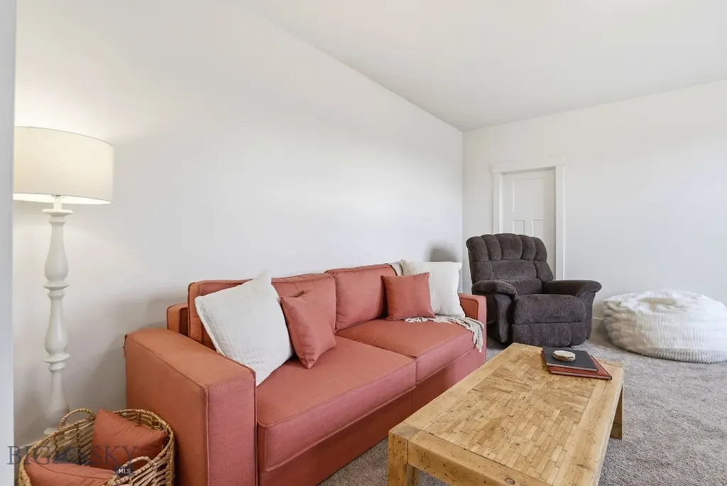 1704 Wyatt Earp Court Belgrade MT 59714