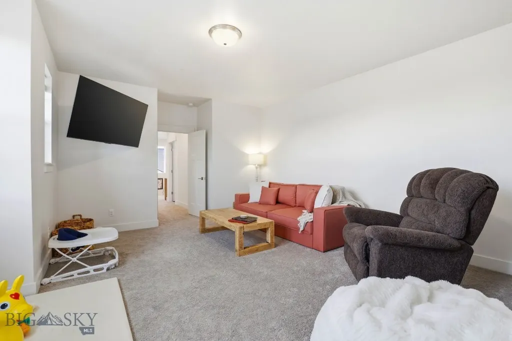 1704 Wyatt Earp Court Belgrade MT 59714