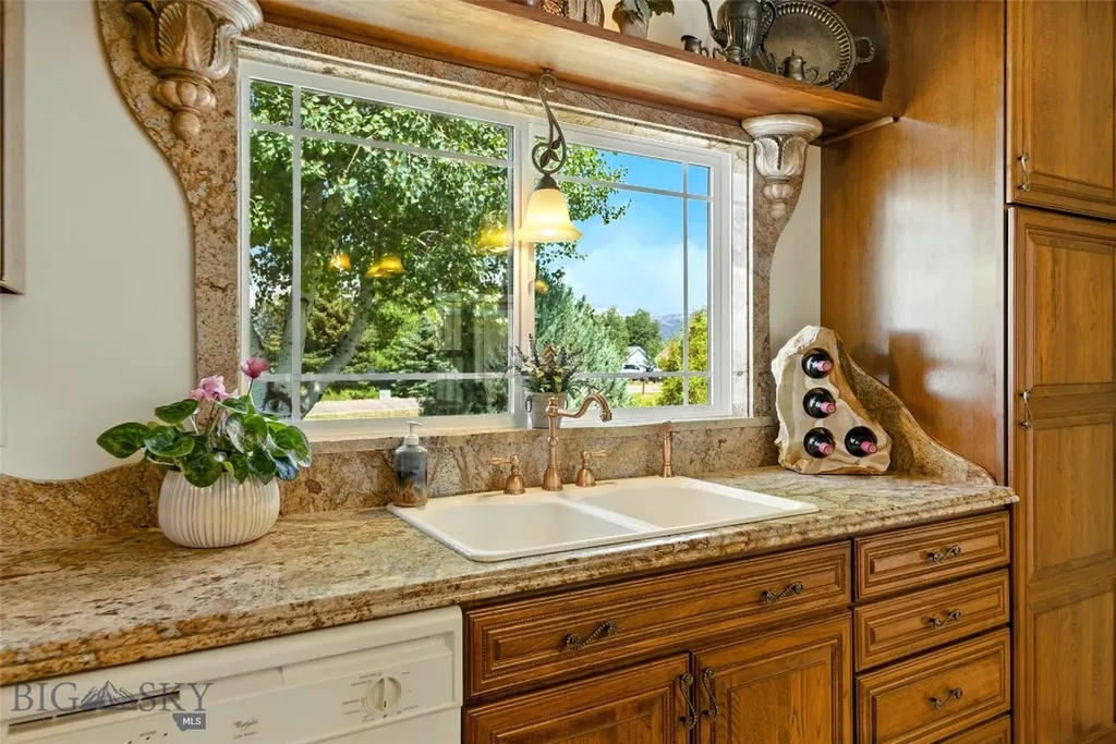 12 Pathfinder Trail Bozeman MT 59718