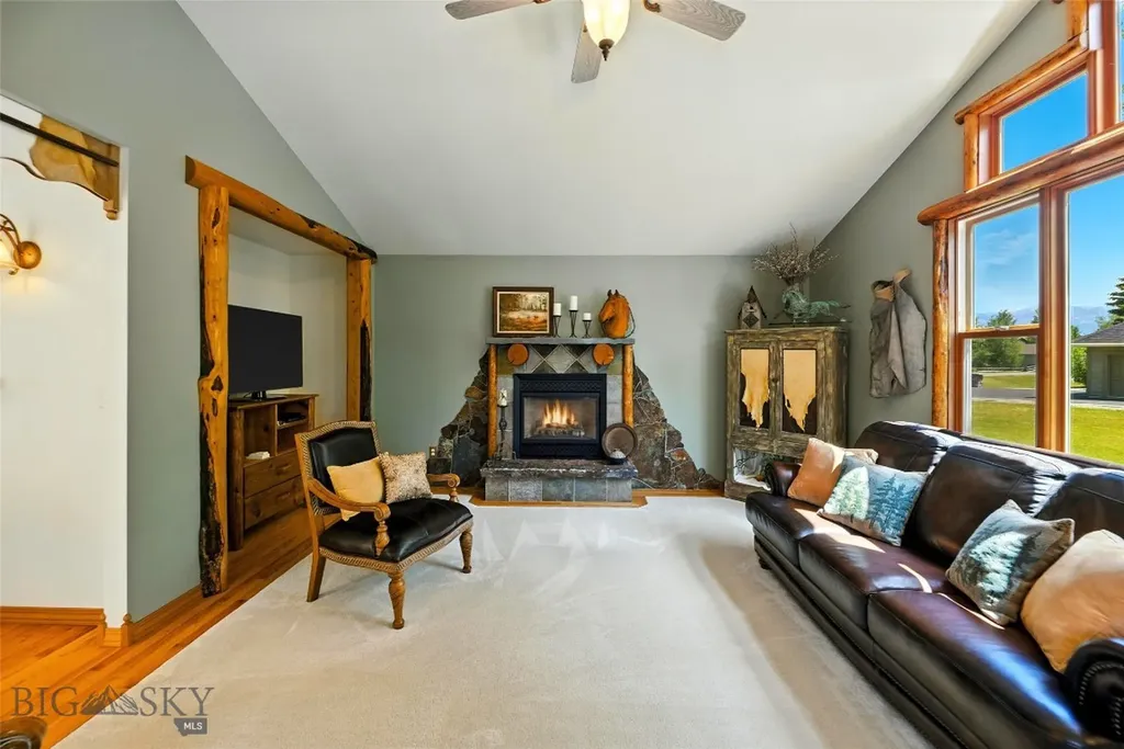 12 Pathfinder Trail Bozeman MT 59718