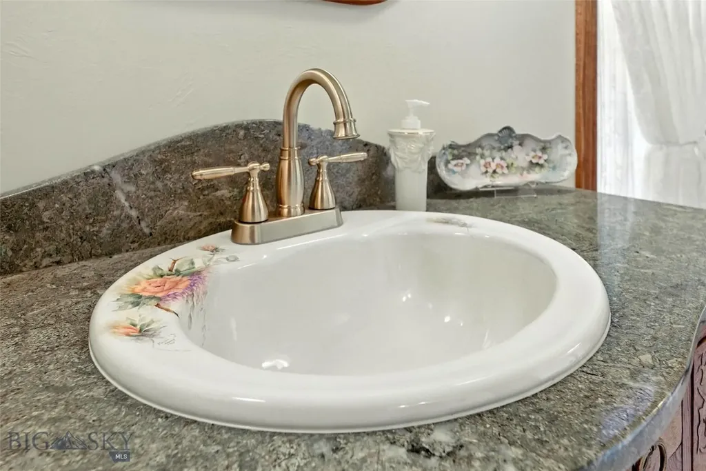 12 Pathfinder Trail Bozeman MT 59718