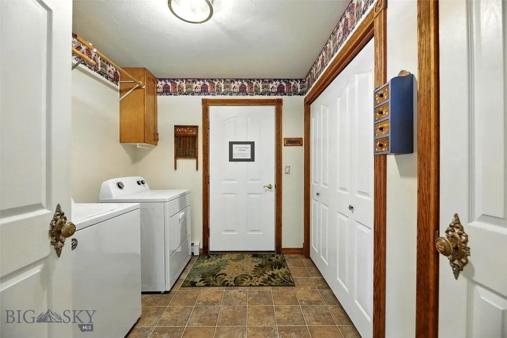 12 Pathfinder Trail Bozeman MT 59718