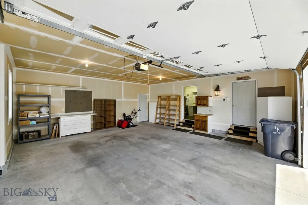12 Pathfinder Trail Bozeman MT 59718
