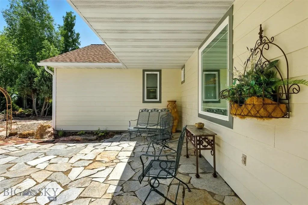 12 Pathfinder Trail Bozeman MT 59718
