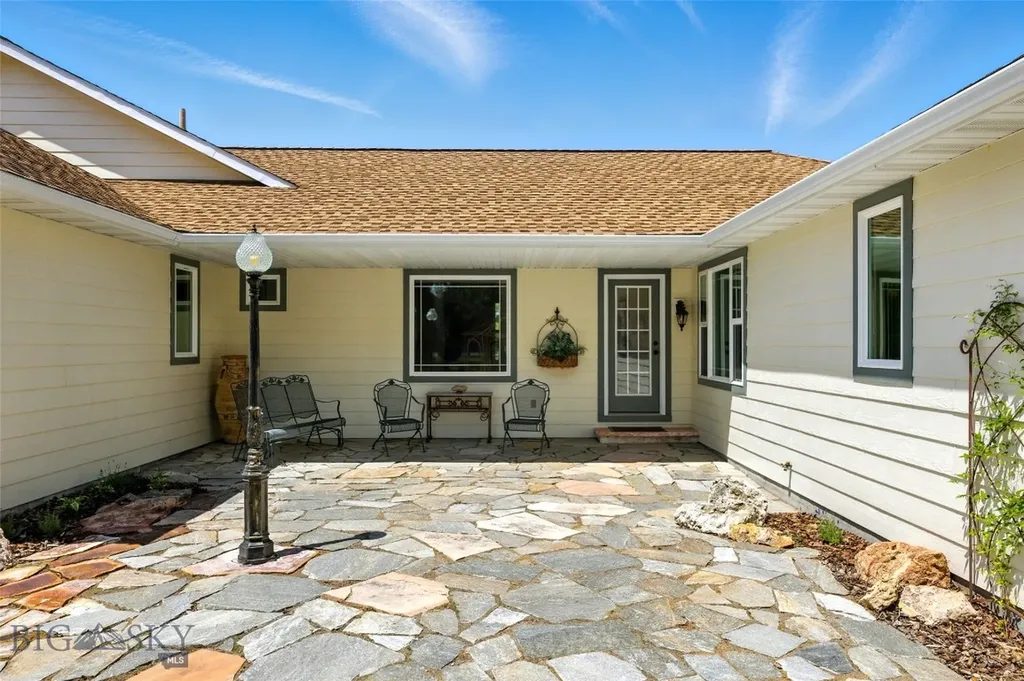 12 Pathfinder Trail Bozeman MT 59718