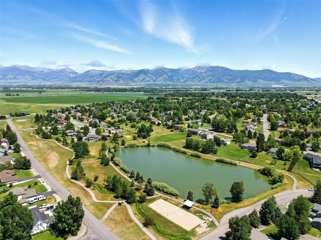 12 Pathfinder Trail Bozeman MT 59718