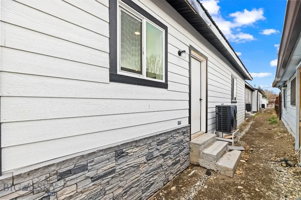 524 N M Street Livingston MT 59047