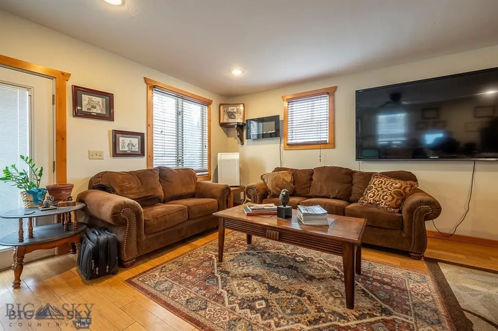 101 N E Street Livingston MT 59047