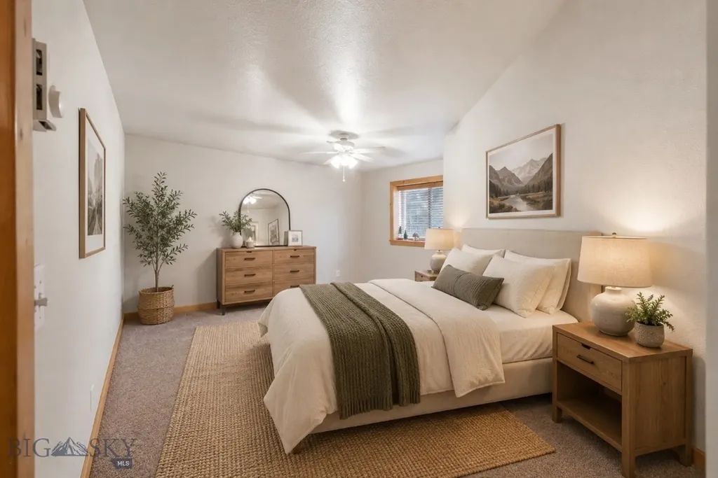 305 & 301 Lewis Avenue West Yellowstone MT 59758