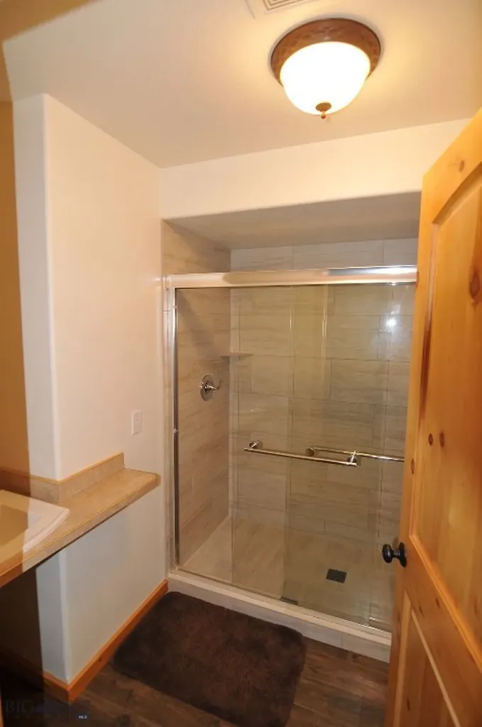 305 & 301 Lewis Avenue West Yellowstone MT 59758