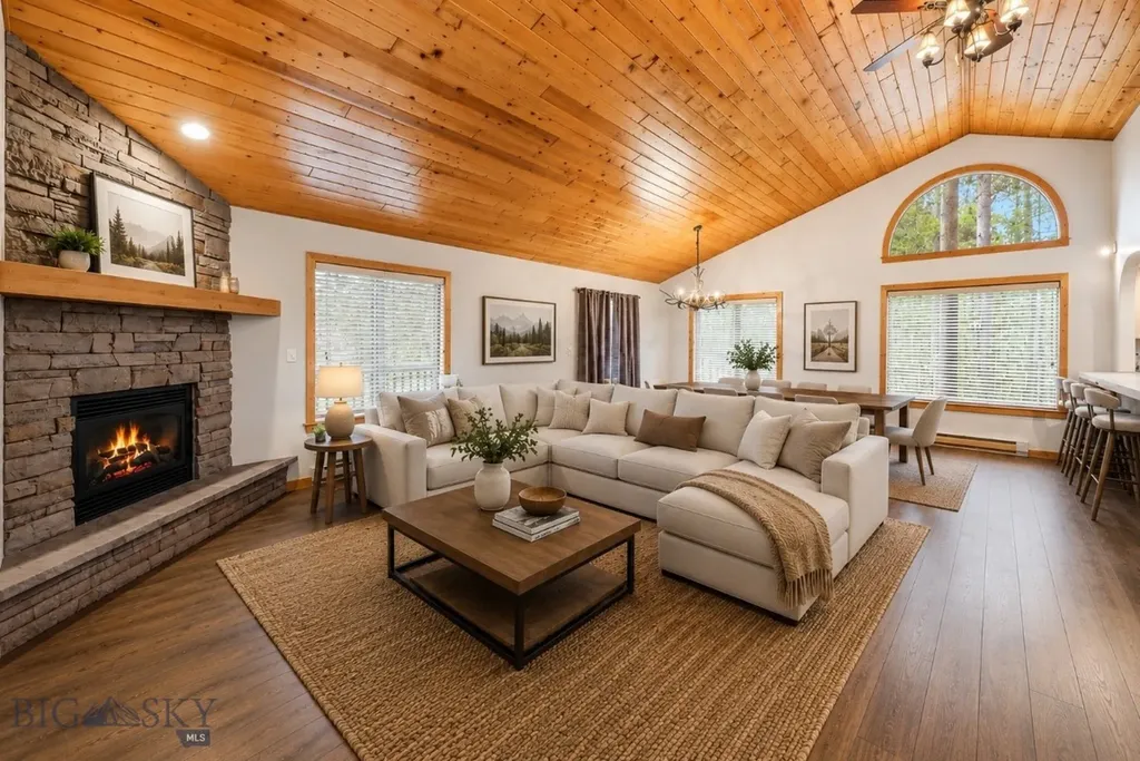 305 & 301 Lewis Avenue West Yellowstone MT 59758