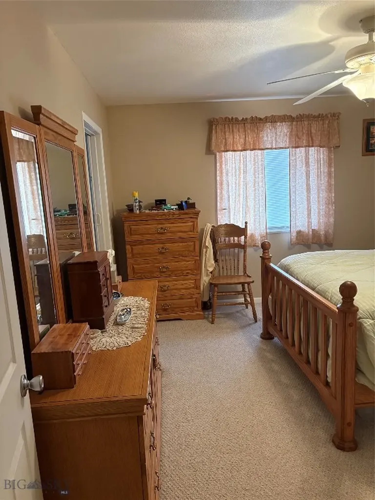 13 Sharon Loop Townsend MT 59644