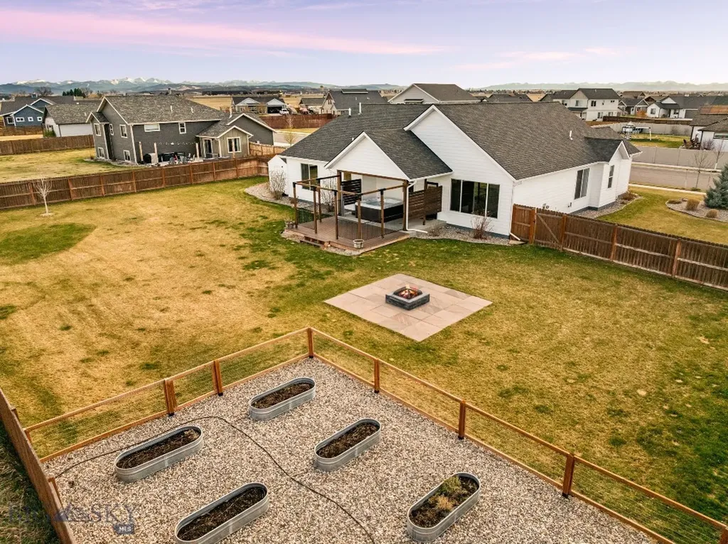 2101 E Silver Circle Belgrade MT 59714