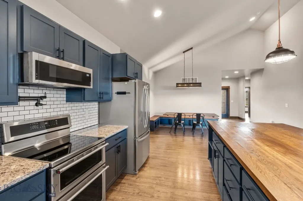 2101 E Silver Circle Belgrade MT 59714