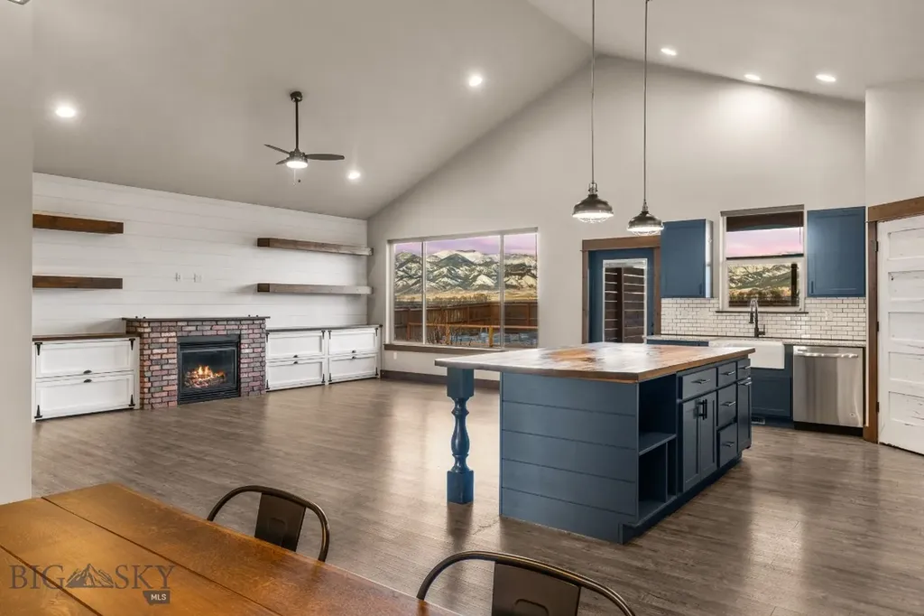 2101 E Silver Circle Belgrade MT 59714