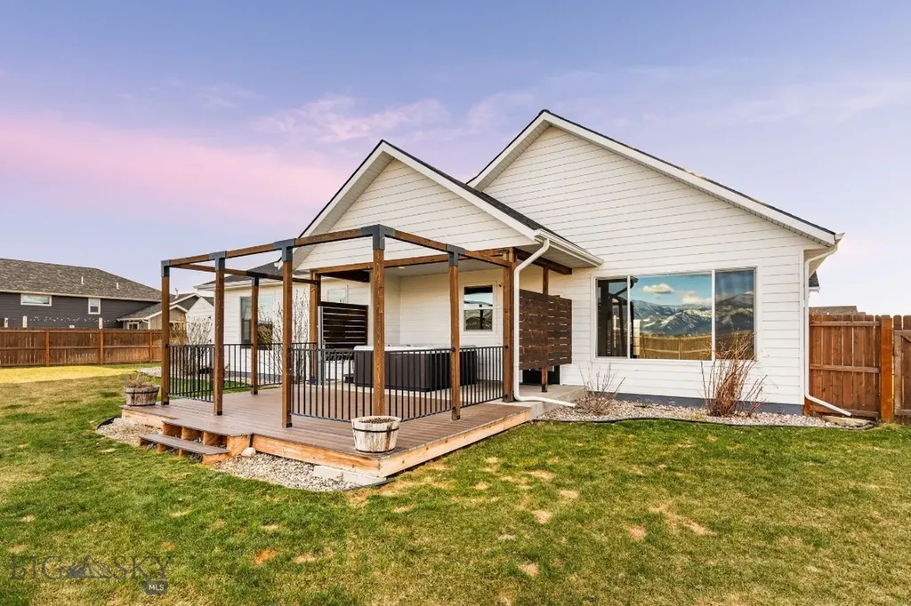 2101 E Silver Circle Belgrade MT 59714