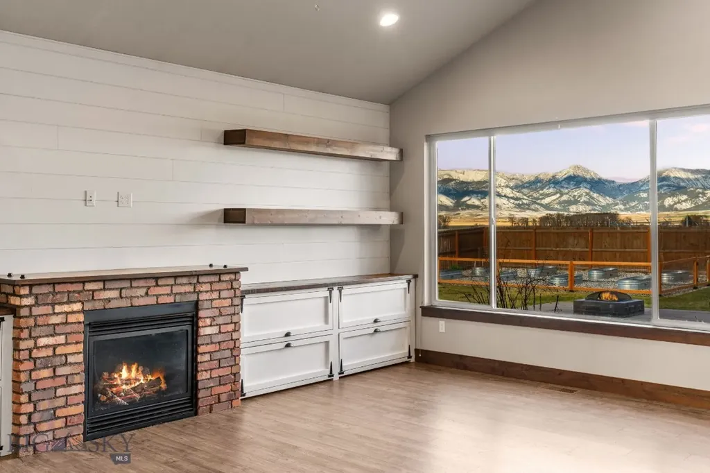 2101 E Silver Circle Belgrade MT 59714