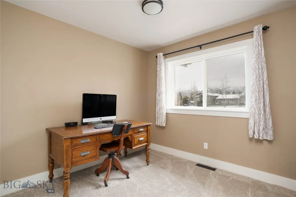 3227 Shooting Star Lane Bozeman MT 59715