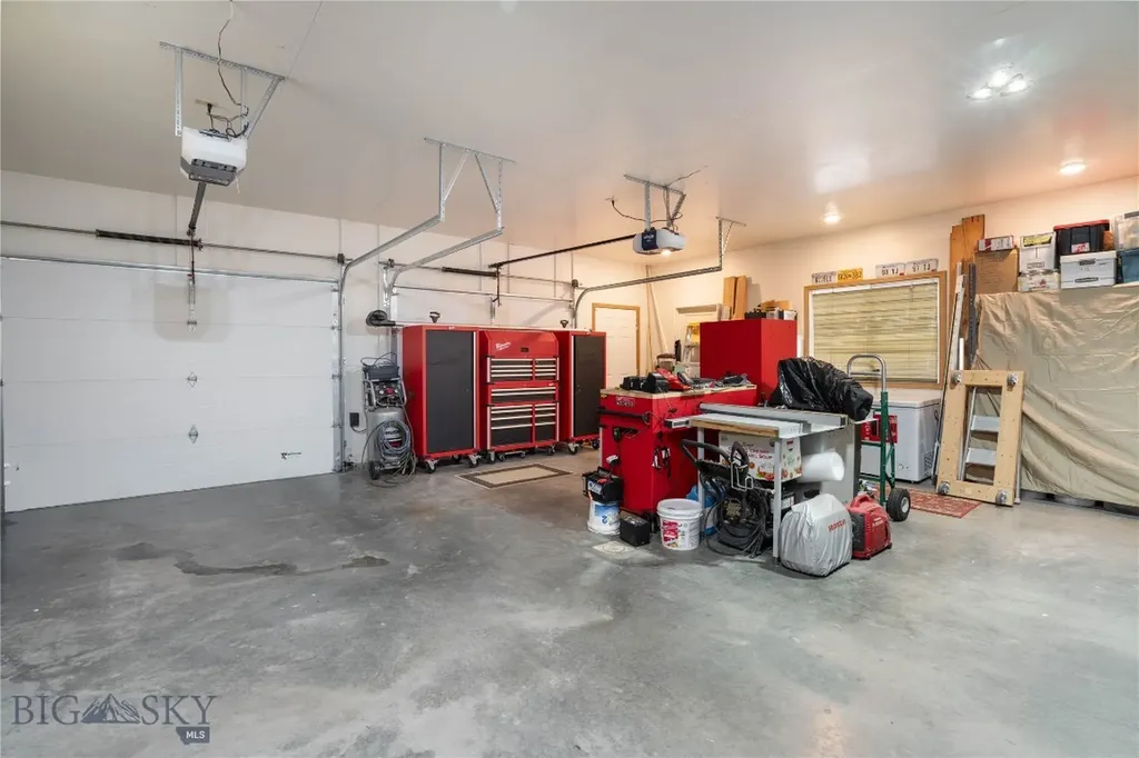 3227 Shooting Star Lane Bozeman MT 59715
