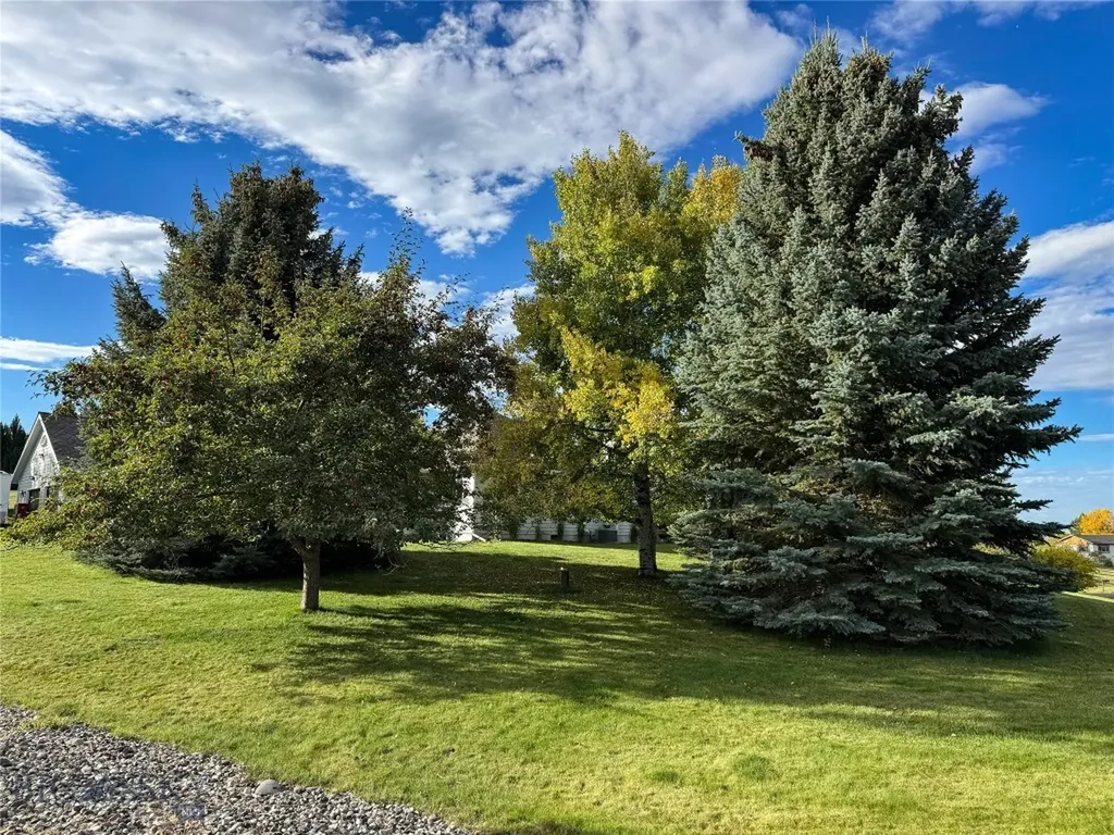 3227 Shooting Star Lane Bozeman MT 59715