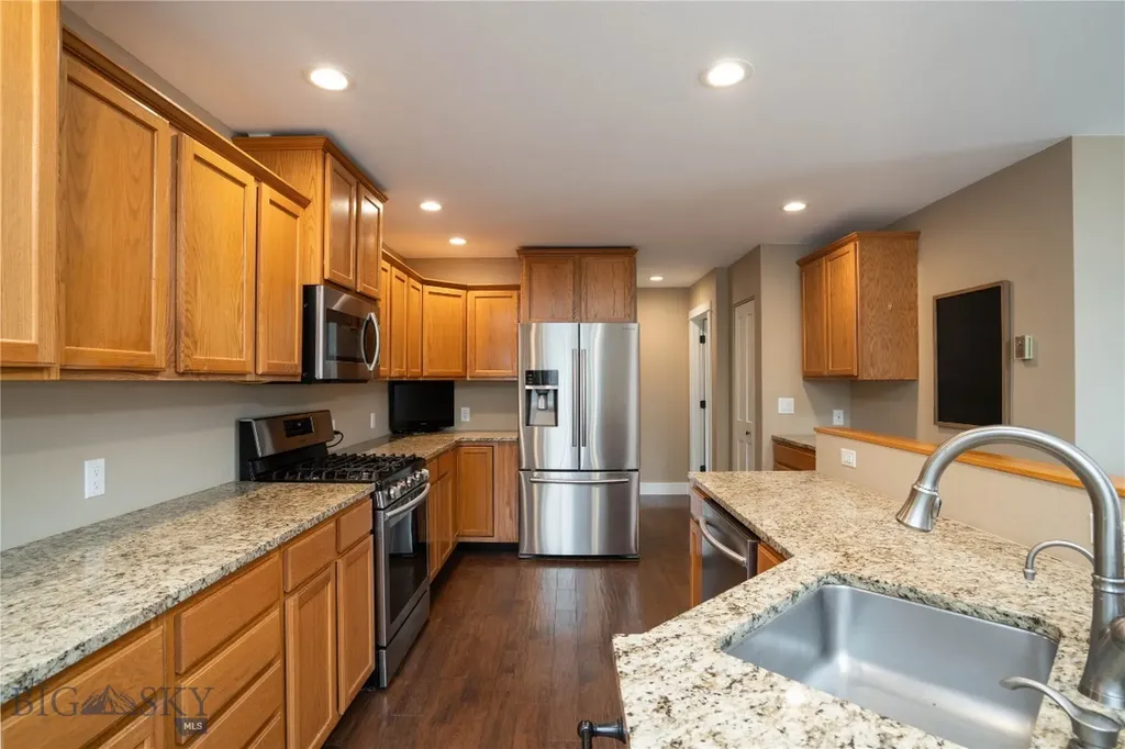 3227 Shooting Star Lane Bozeman MT 59715