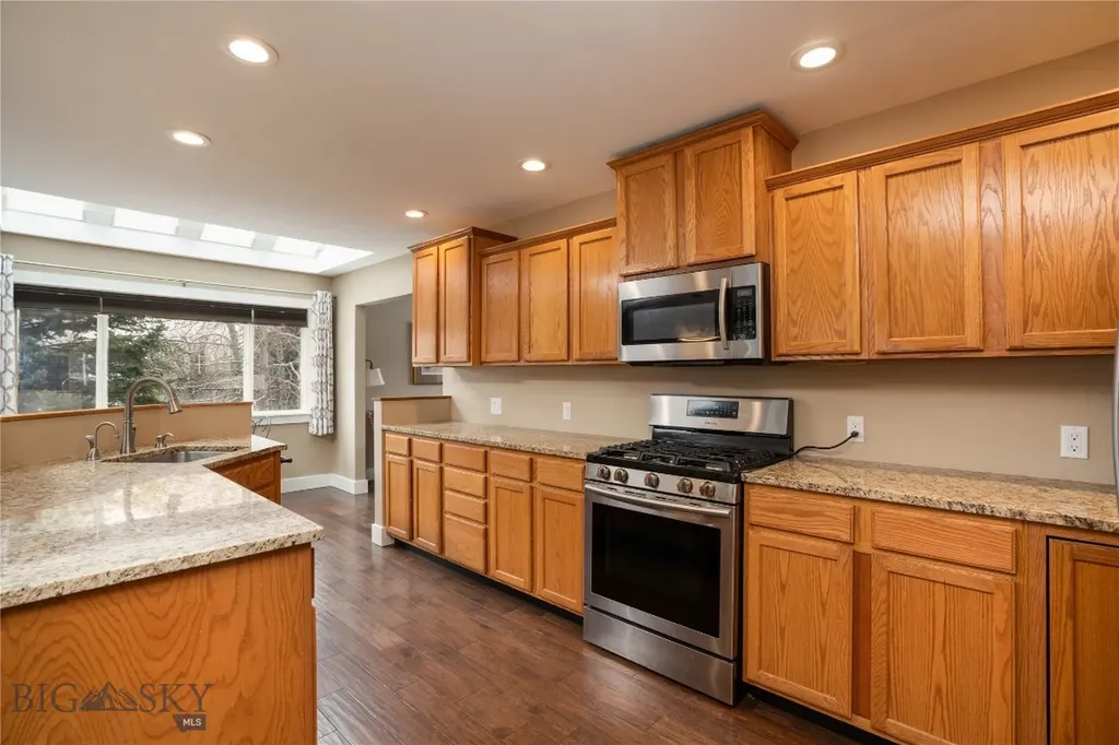 3227 Shooting Star Lane Bozeman MT 59715