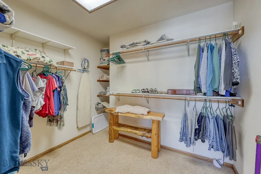 315 Lakeview Loop West Yellowstone MT 59758