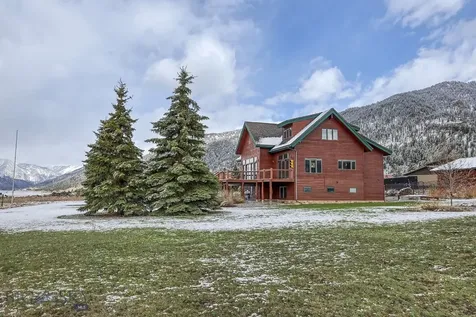 315 Lakeview Loop West Yellowstone MT 59758