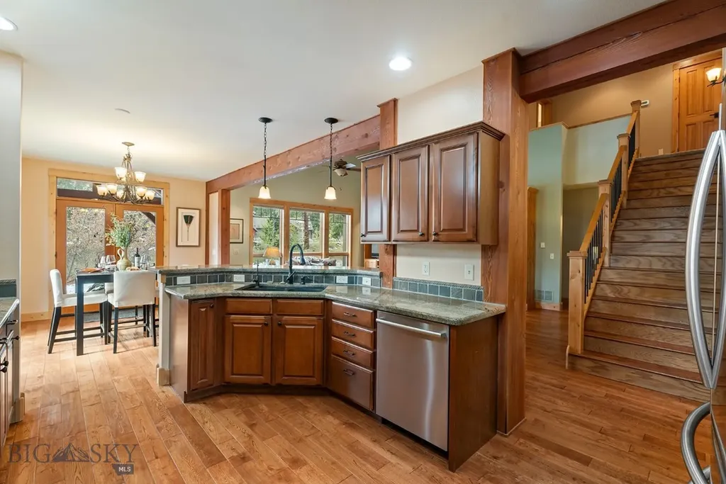 2 Grouse Court Clancy MT 59634