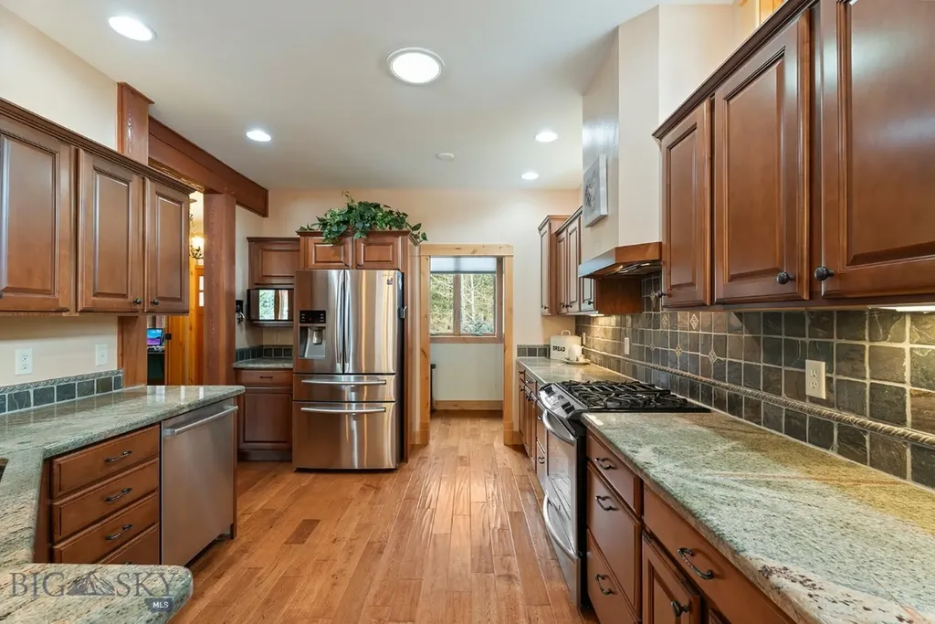 2 Grouse Court Clancy MT 59634