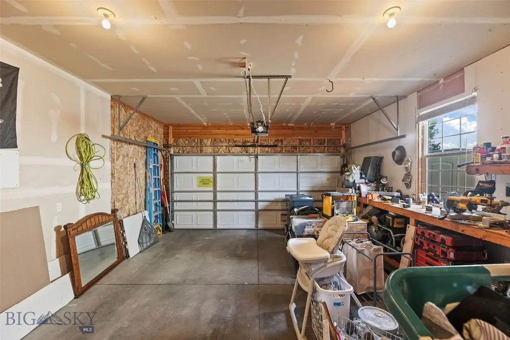 80 Wally D Lane Belgrade MT 59714
