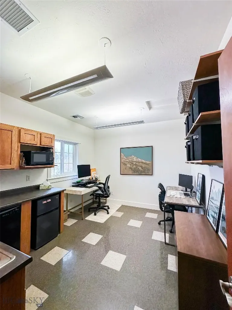 3805 Valley Commons Drive Bozeman MT 59718