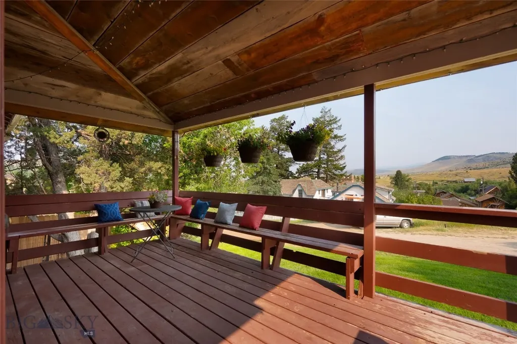 108 E Warren Street Virginia City MT 59755