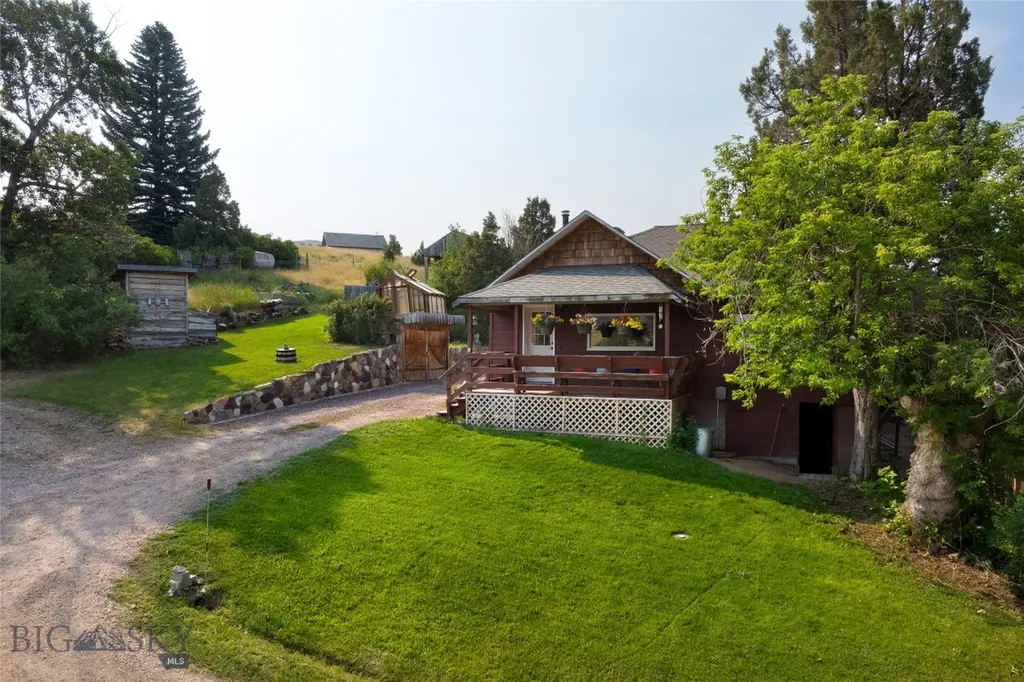 108 E Warren Street Virginia City MT 59755