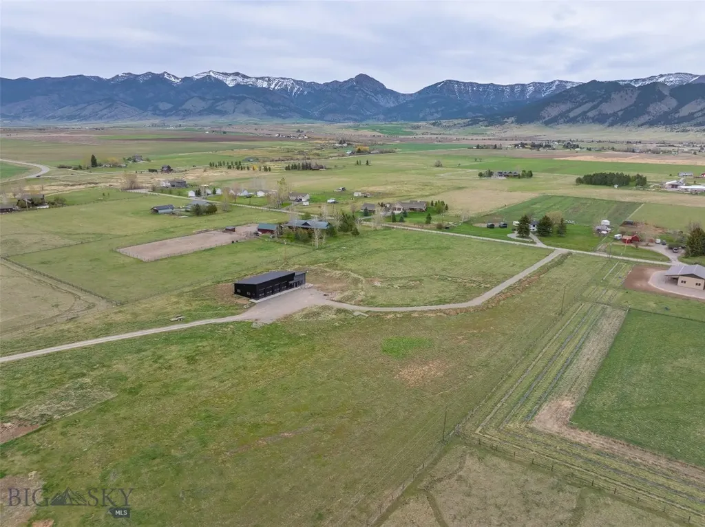 5155 Clearview Road Belgrade MT 59714